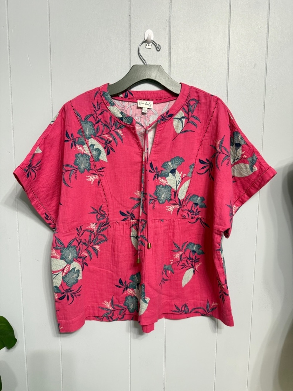 Wonderly 100% Cotton Fuchsia Floral Tie-Front Tunic